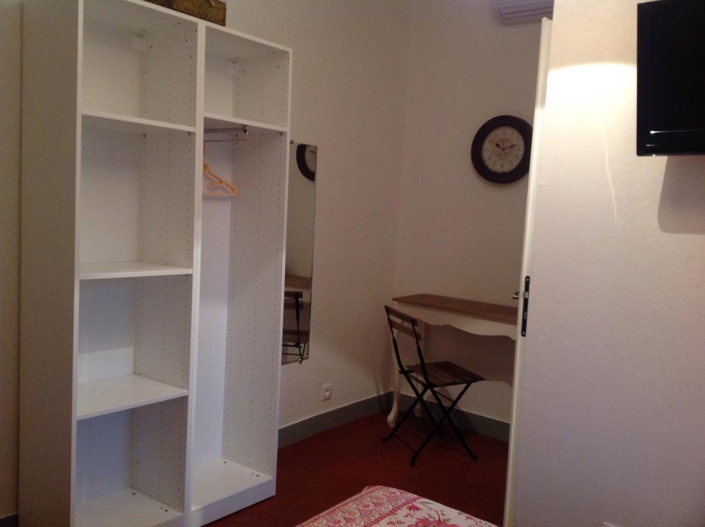 Hotel Lou Paradou Cagnes-sur-Mer Zimmer foto