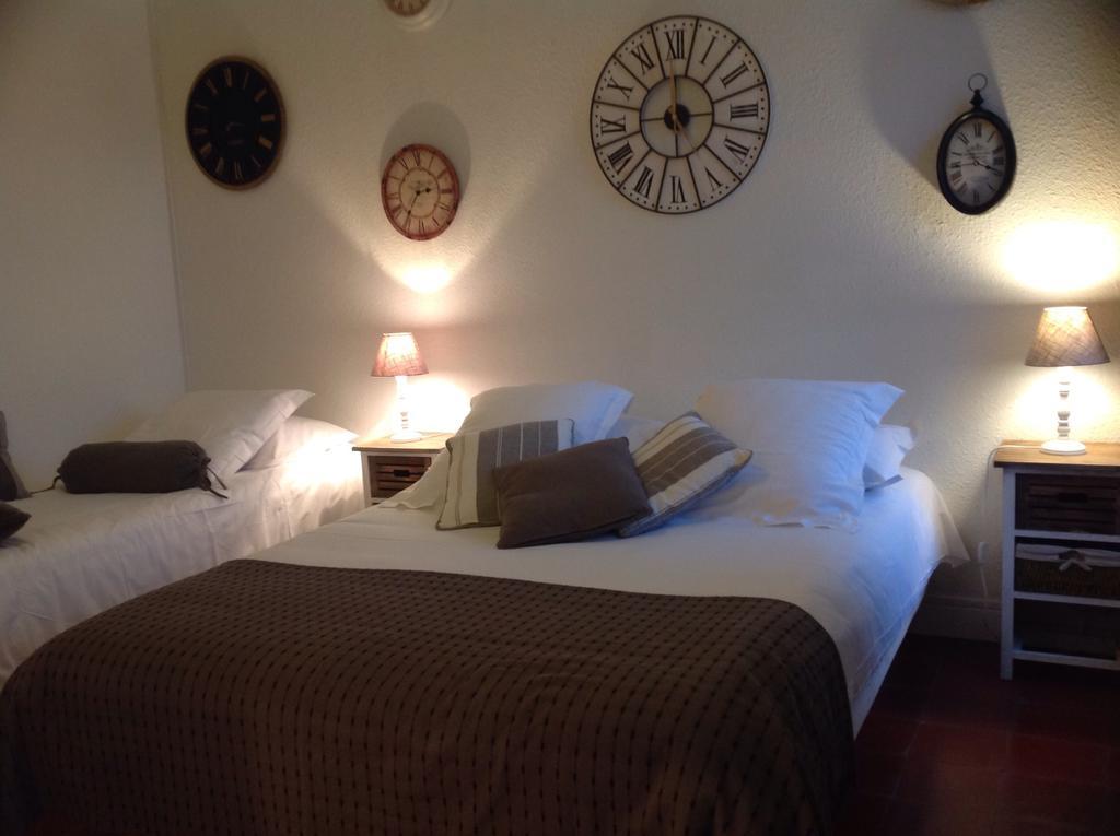 Hotel Lou Paradou Cagnes-sur-Mer Zimmer foto